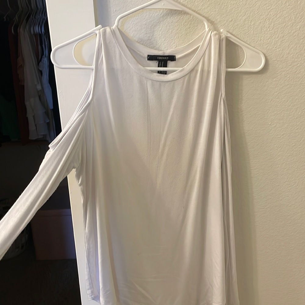 Forever 21 long sleeve, cut out shoulder top, M